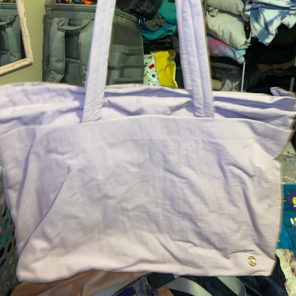 Lululemon tote bag